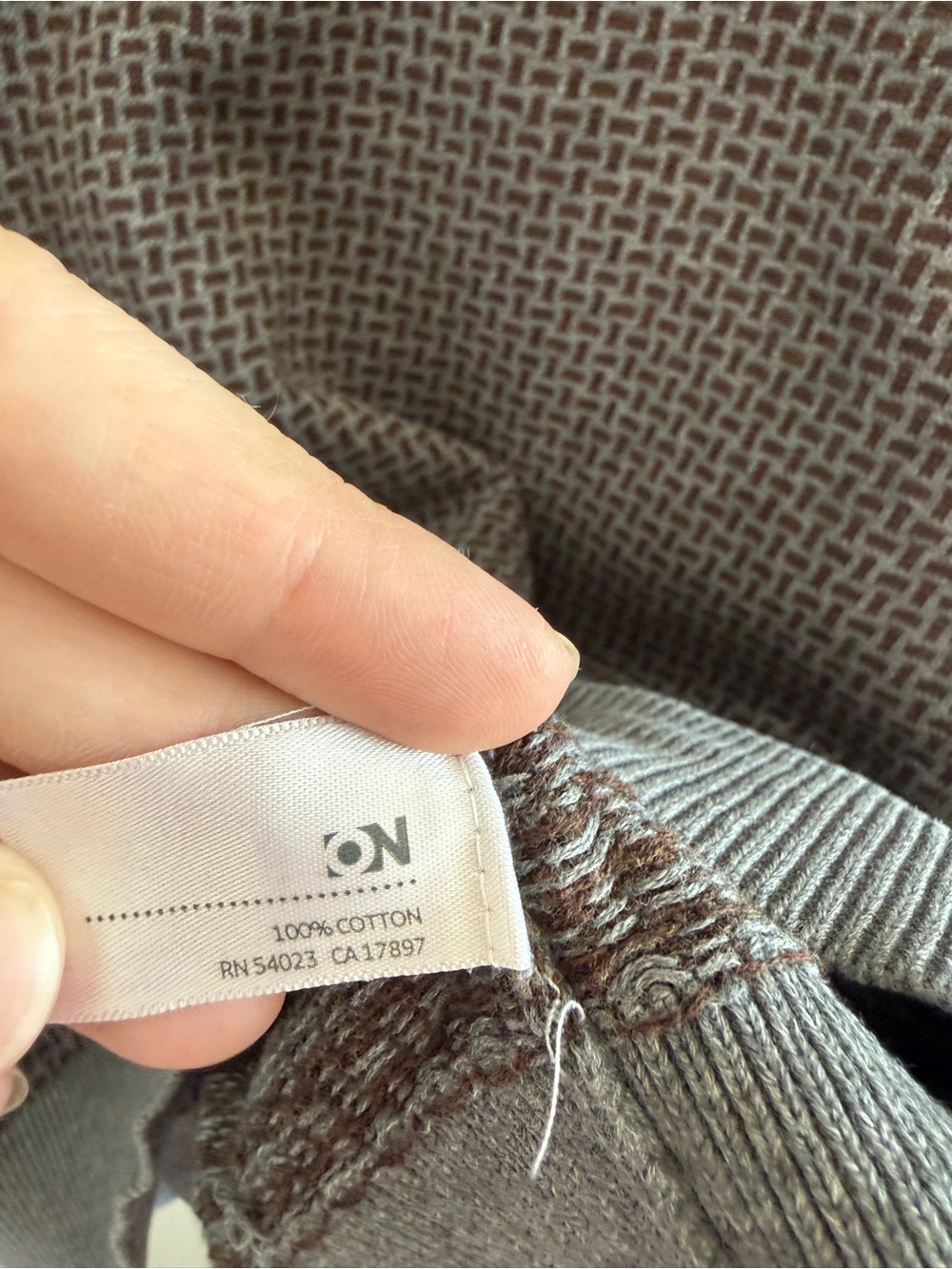 Old Navy 100% Cotton Men's Charcoal and Brown Knit Crewneck‎ Sweater- Vintage - Picture 5 of 9